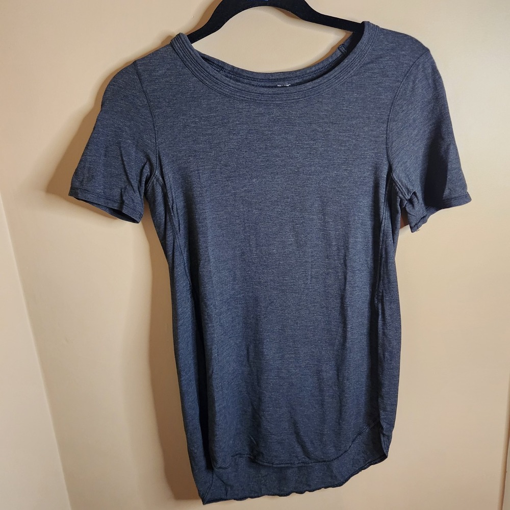 Lululemon Love Tee Heathered Charcoal Gray  Women Size 4